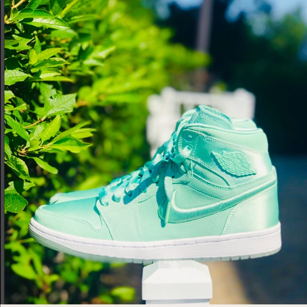 SOLD NWT Nike Air Jordan 1 SOH Metallic Mint - Picture 2 of 7